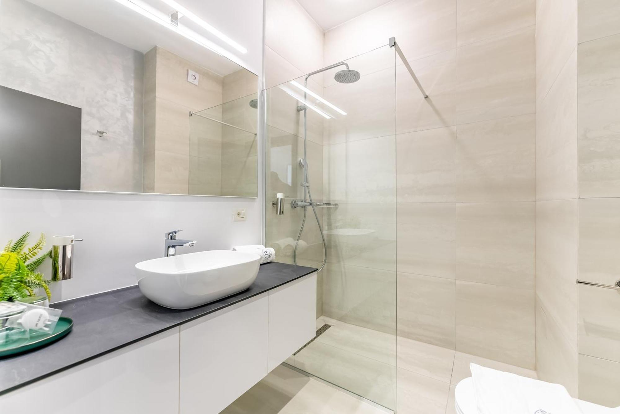 M City Aparthotel Arad Quarto foto