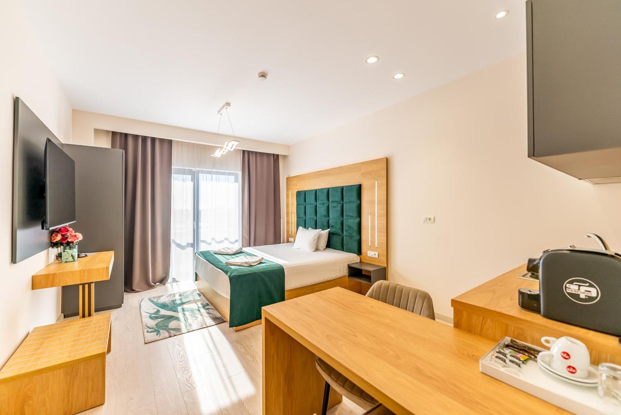 M City Aparthotel Arad Quarto foto