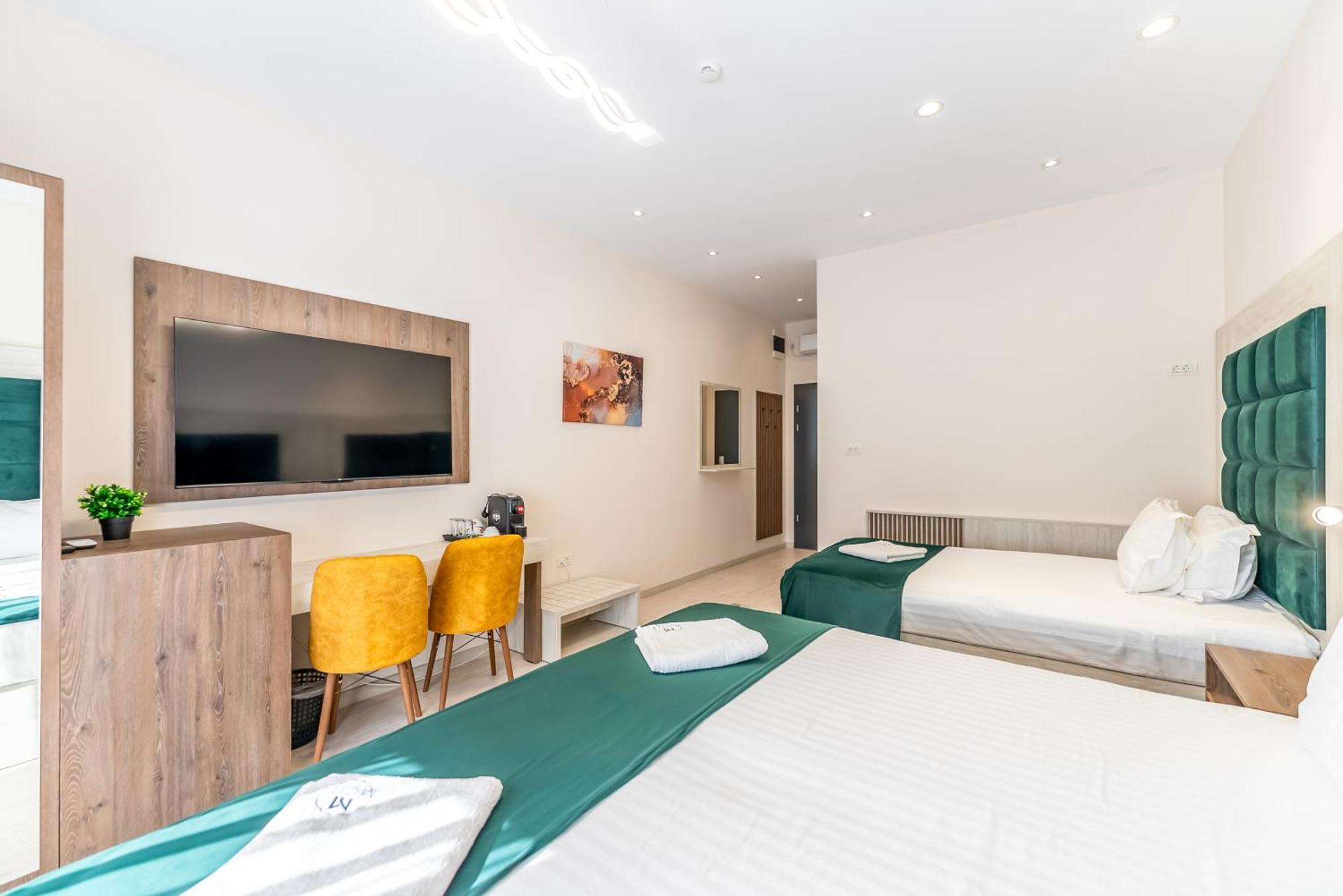 M City Aparthotel Arad Quarto foto