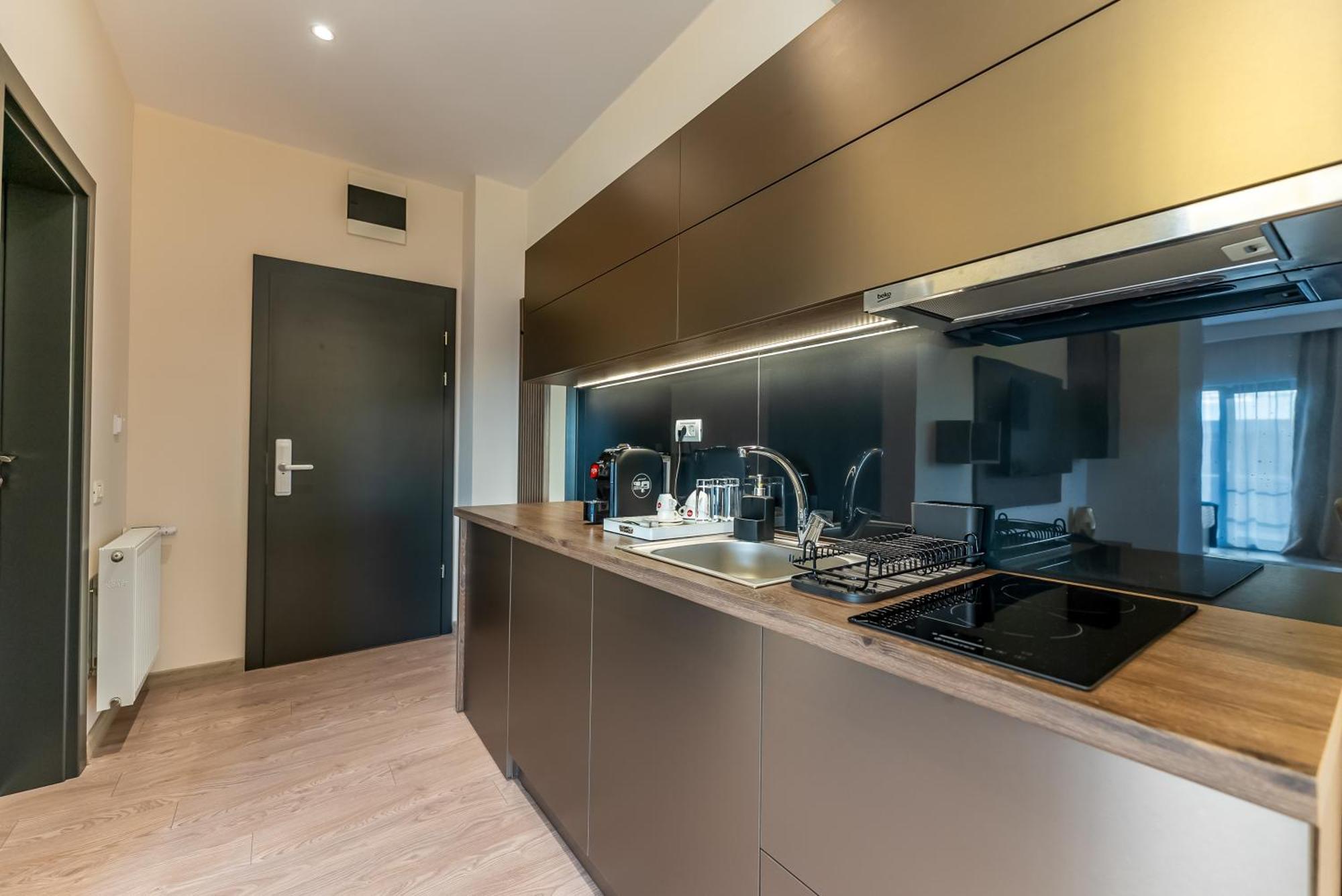 M City Aparthotel Arad Quarto foto